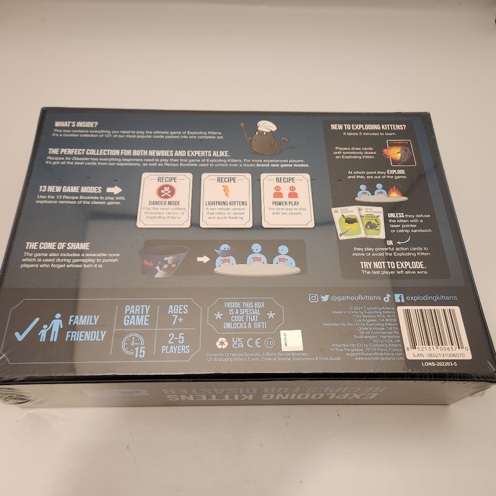 Exploding Kittens Recipes For Disaster Ultimate Game Collection In One Box - NEW - Picture 2 of 4